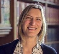 Dr Alexandra  Winkels