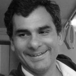 Dr Felipe  Hernandez