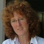 Dr Gillian  Petrokovsky