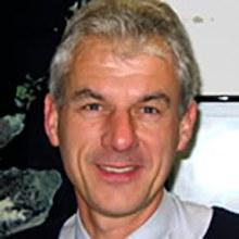 Dr Neil  Hubbard